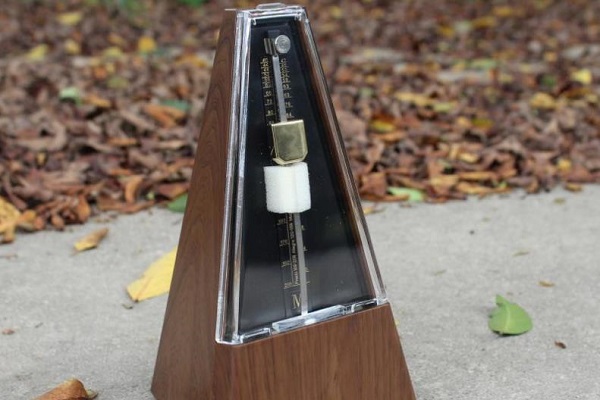 音乐节拍器怎么用，价格一般是多少？