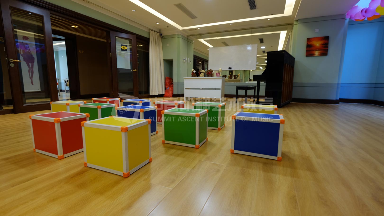 高二下学期转艺考来得及吗？零基础艺术生可以艺考吗？