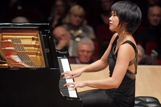 全世界钢琴家都是怎么练琴的？