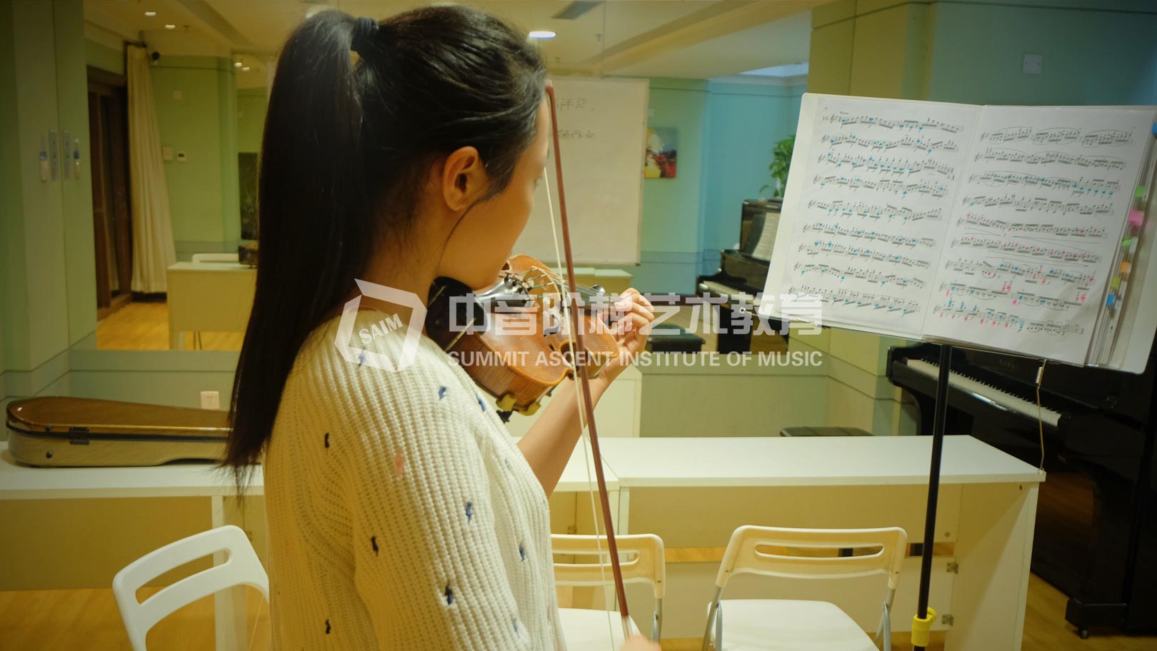 小提琴的特点和音色分别是什么