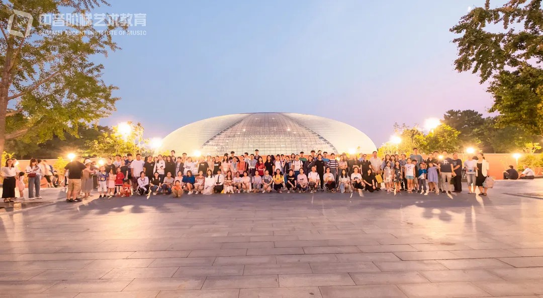 暑假夏令营收费高吗？暑期夏令营的课程有哪些？