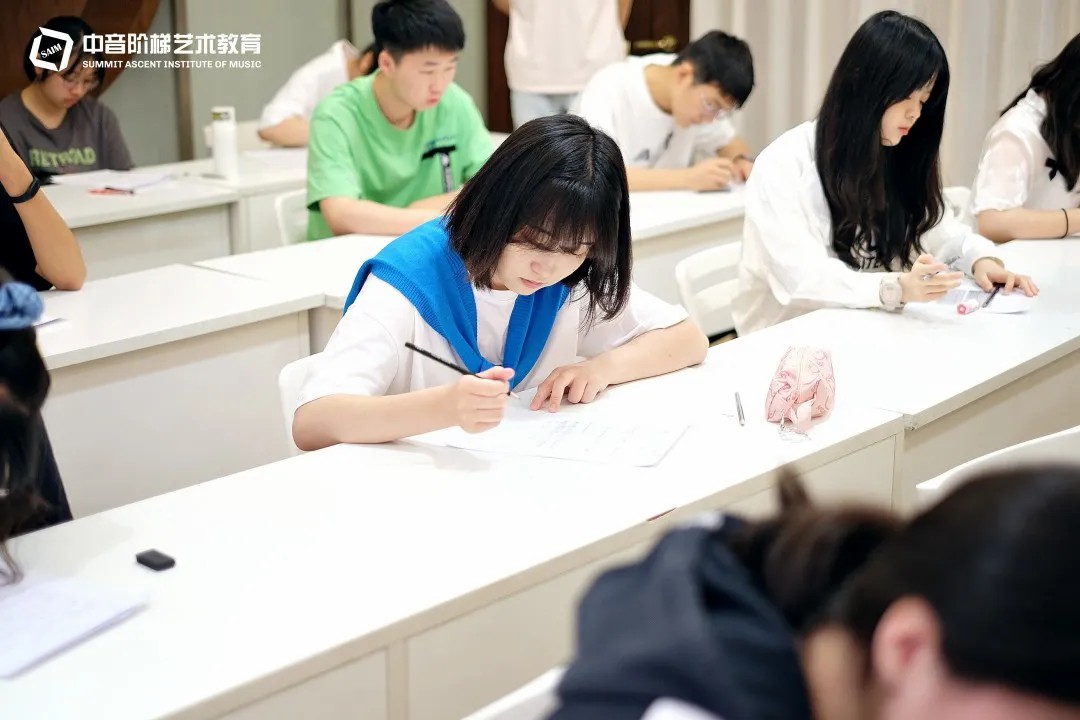 音乐艺考怎么样考？参加艺考需要注意什么？