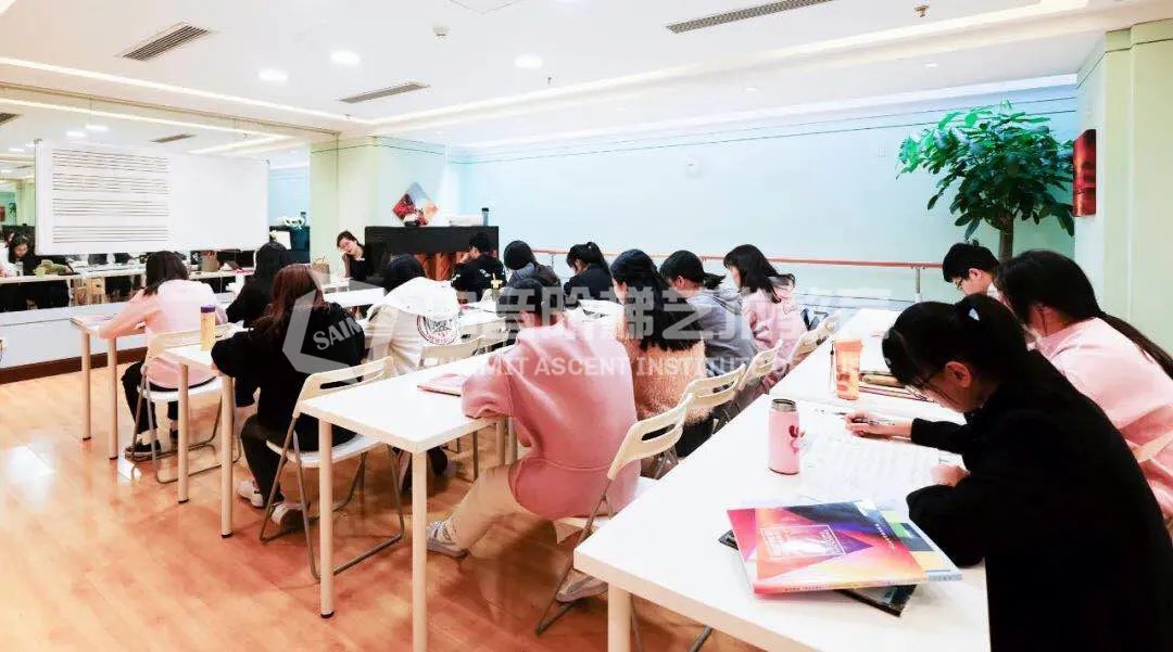乐理知识培训班哪个比较好？乐理知识培训班贵吗？