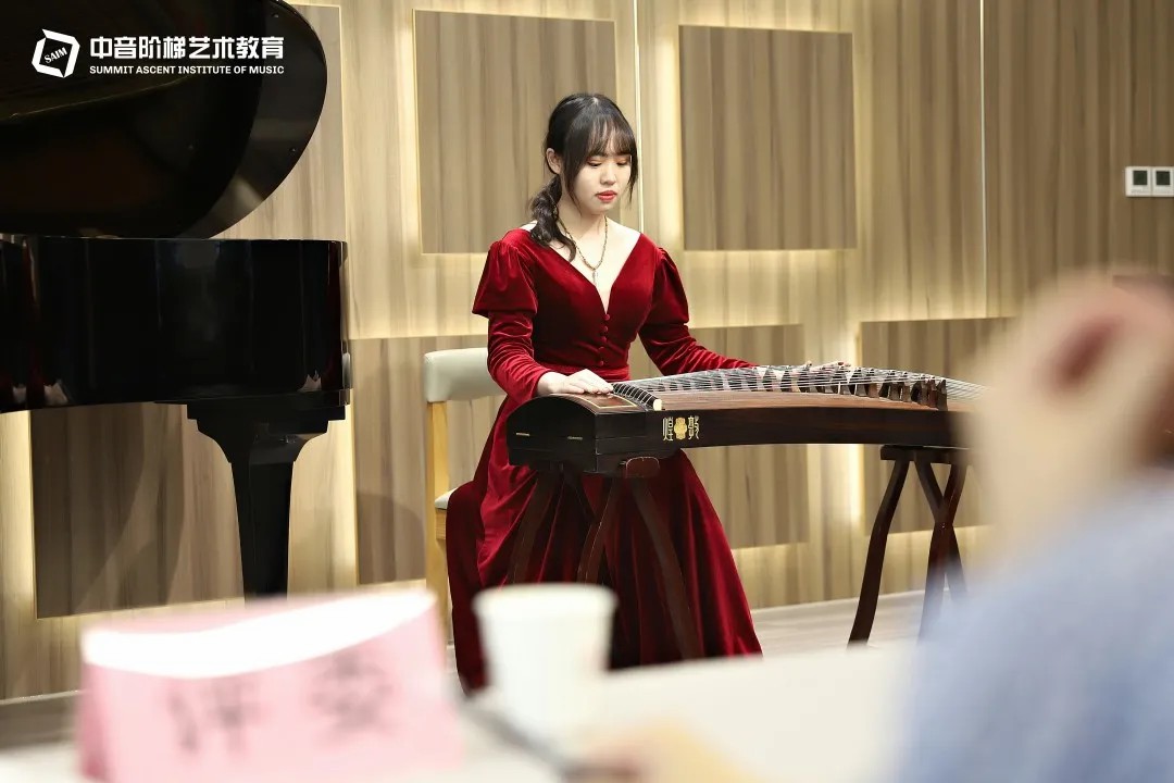 专业音乐培训班有推荐的吗？零基础能培训吗