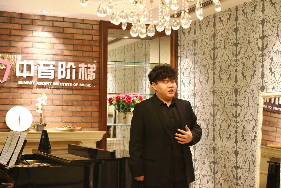 唱歌气息不足怎么练？唱歌有什么技巧？