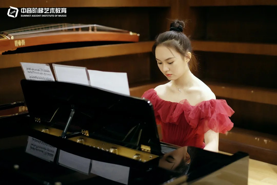 学生学钢琴有什么好处？学习钢琴要注意什么问题？