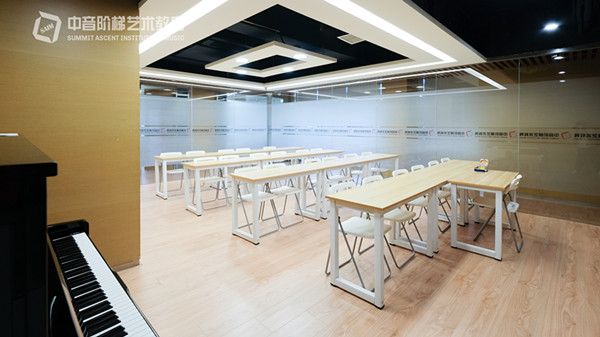 音乐学校的艺考声乐类集训营有哪些优势？