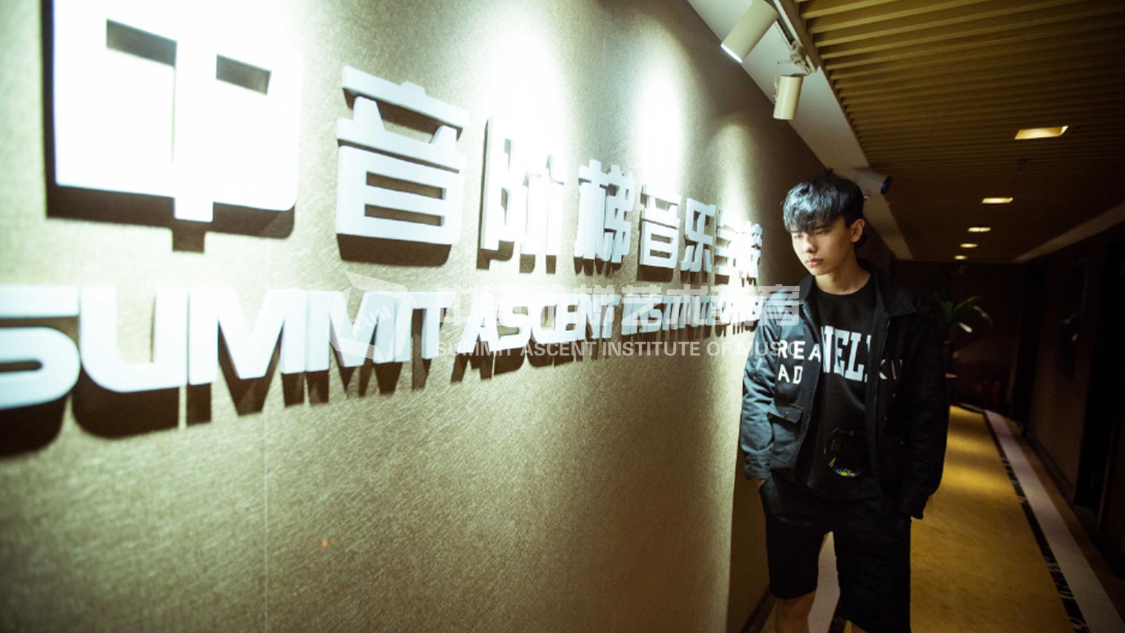 线上音乐基础培训的互动性如何？学生能否和老师进行实时的音乐指导和交流？