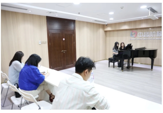 音乐<a href=//m.mpl99.com/dongtai-6607.html target=_blank class=infotextkey>艺考培训</a>