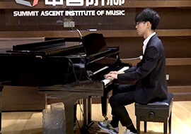 钢琴演奏-张令修